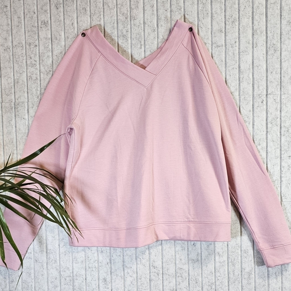 Ambrielle Pink Sleepwear Top Medium Soft Lounge Hoodie Sweatshirt - Picture 3 of 3